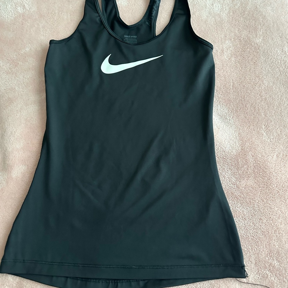 Nike pro cool dri fit tank top xs